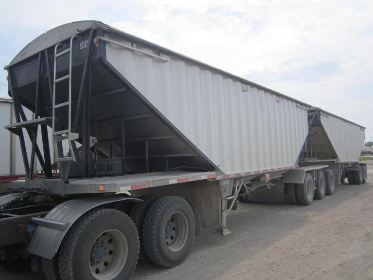 Used 2006 LODE KING  for sale Call for price at BP Motors in Morden MB