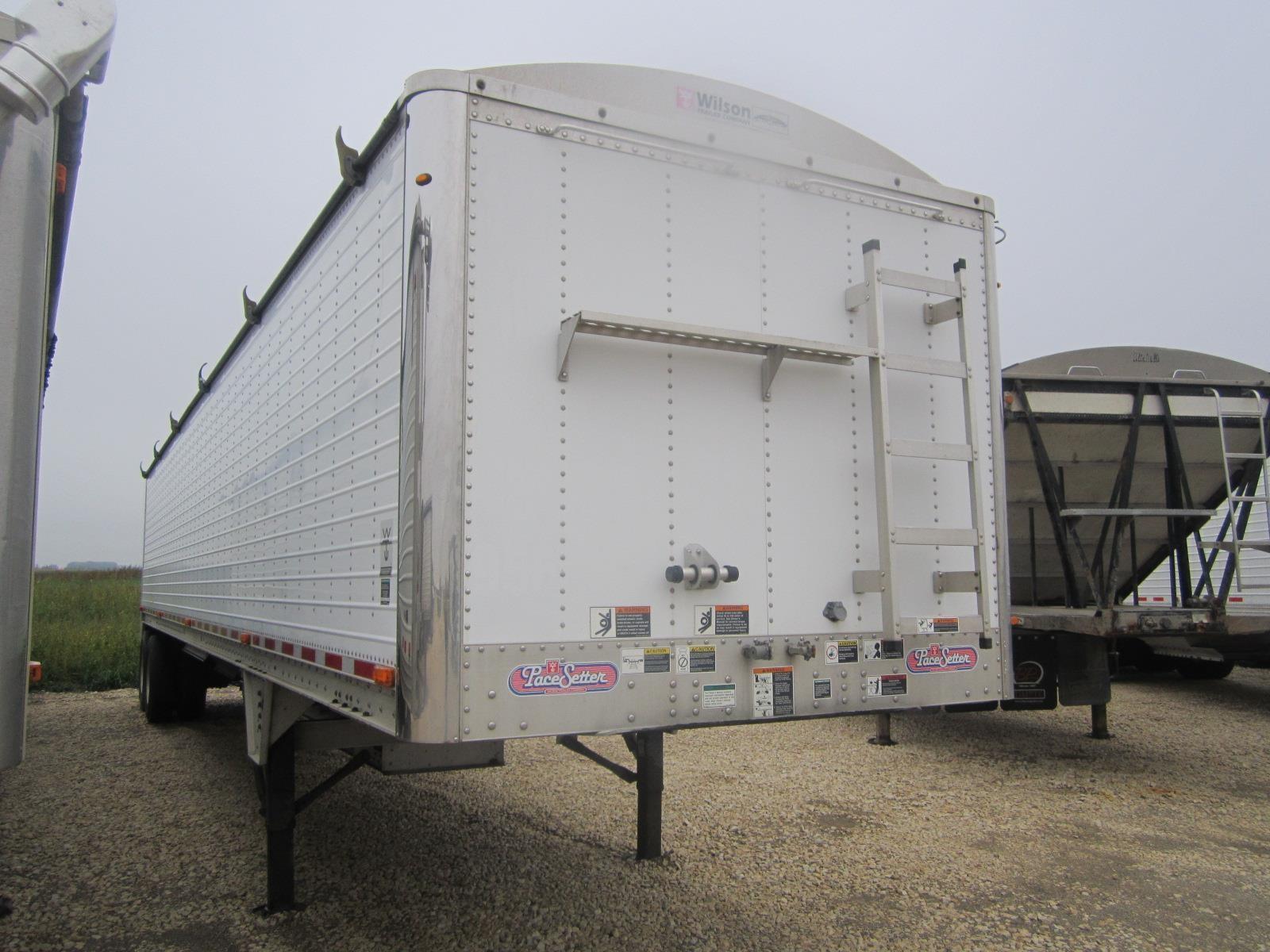 2012 WILSON 41' TANDEM for sale Sold at BP Motors in Morden MB R6M 1Y9 1