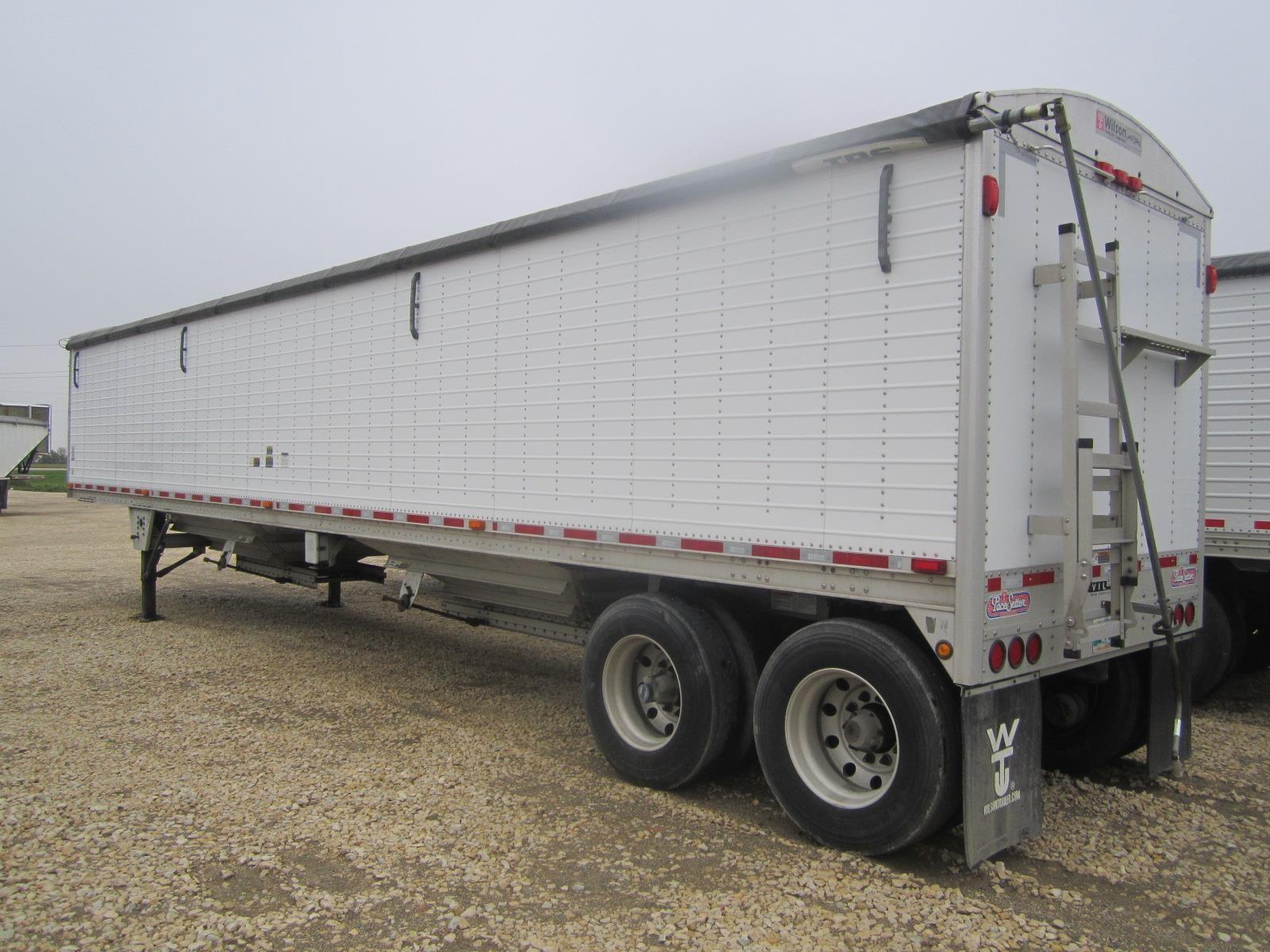 2012 WILSON 41' TANDEM for sale Sold at BP Motors in Morden MB R6M 1Y9 1
