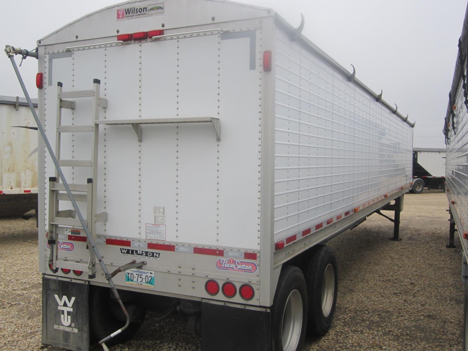 2012 WILSON 41' TANDEM for sale Sold at BP Motors in Morden MB R6M 1Y9 1