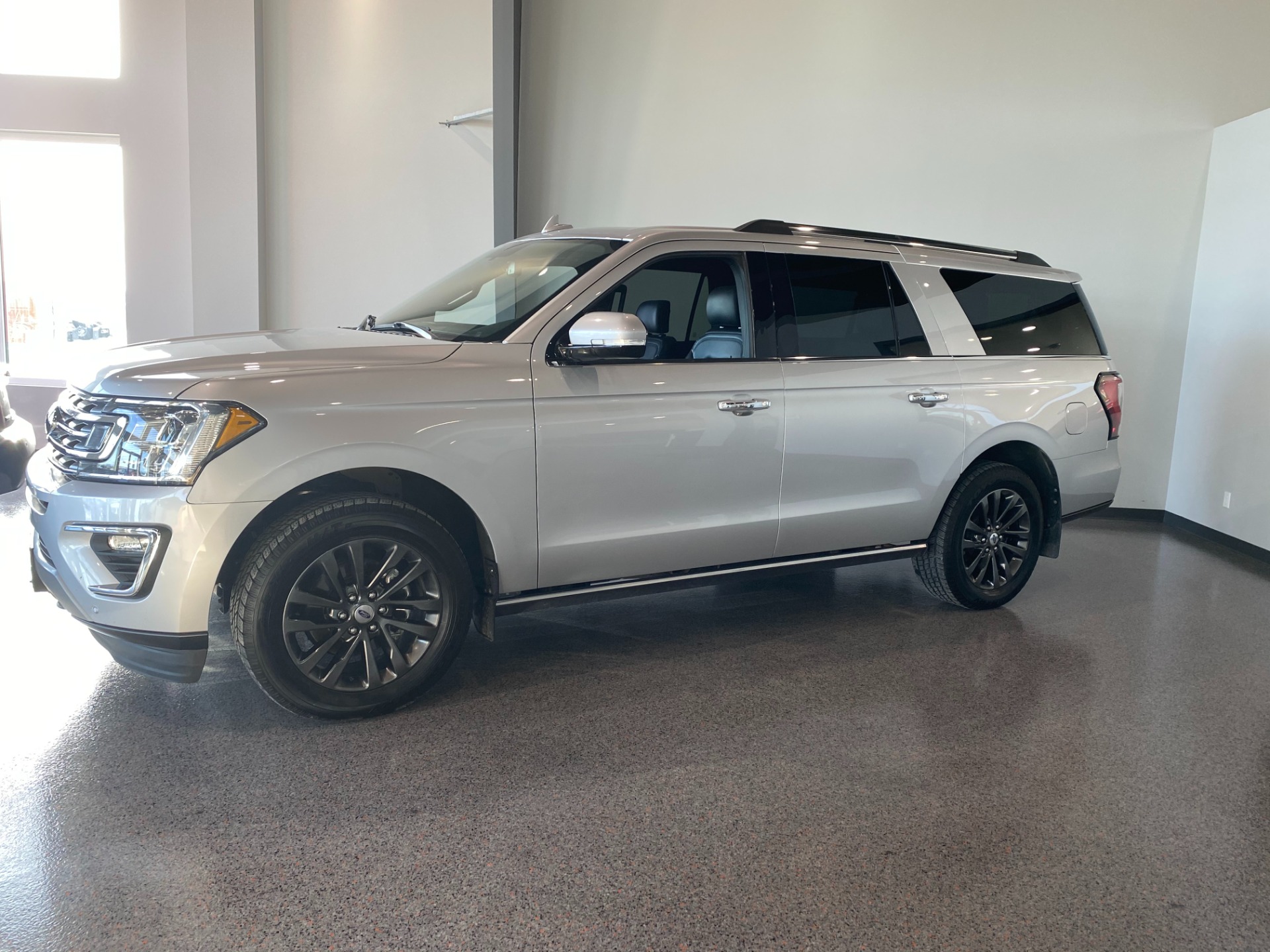 2019 Ford Expedition MAX Limited for sale Sold at BP Motors in Morden MB R6M 1Y9 1