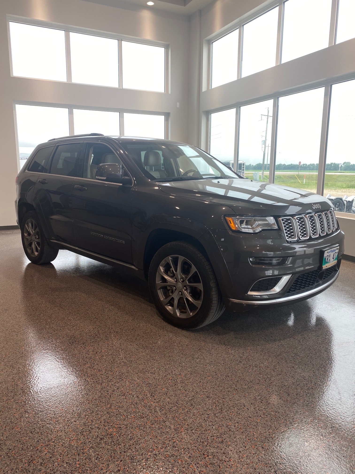 2021 Jeep Grand Cherokee Summit for sale $63,000 at BP Motors in Morden MB R6M 1Y9 1